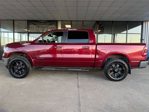Used 2019 RAM 1500 Laramie image 2
