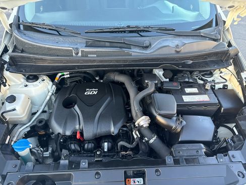 Used 2014 Kia Sportage SX image 16