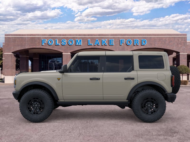 New 2026 Ford Bronco Badlands AWD/4WD image 3