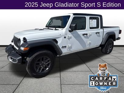 Used 2025 Jeep Gladiator Sport