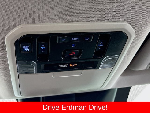 Used 2023 Toyota Tundra Limited w/ Power Package RWD image 18