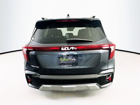 Used 2025 Kia Seltos S image 7