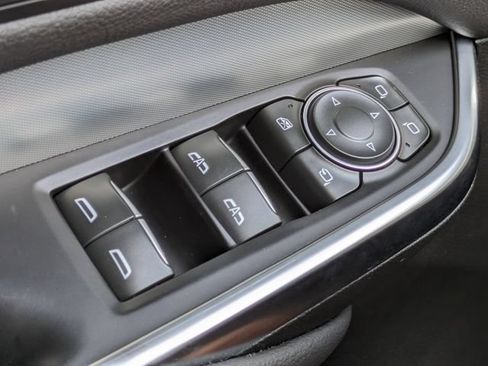 Used 2023 Cadillac XT4 Premium Luxury w/ Enhanced Visibility Package FWD image 28