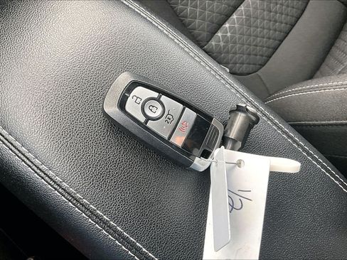 Used 2023 Ford Escape Active w/ Tech Pack #1 FWD image 12