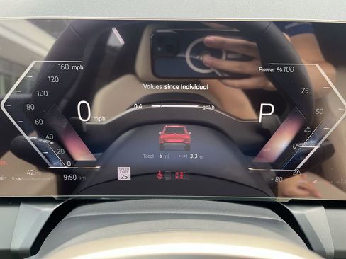 Used 2025 BMW X3 xDrive30i w/ Premium Package image 23