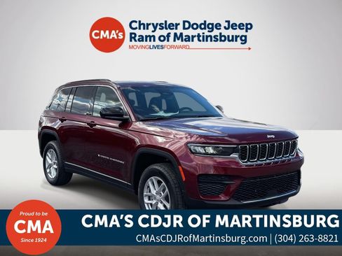 New 2025 Jeep Grand Cherokee Laredo X w/ Luxury Tech Group I AWD/4WD image 1