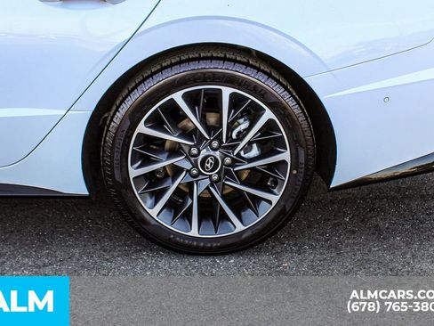 Used 2022 Hyundai Sonata Limited FWD image 16