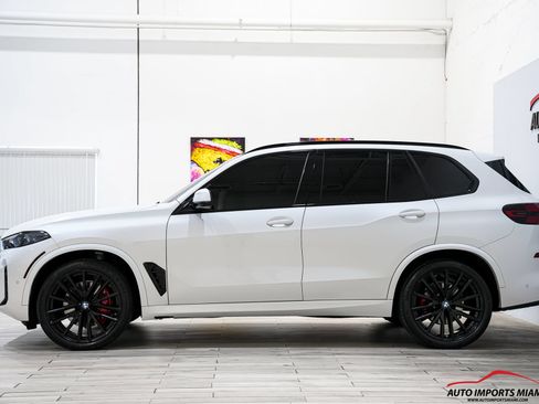 Used 2026 BMW X5 xDrive40i w/ Executive Package AWD/4WD image 13
