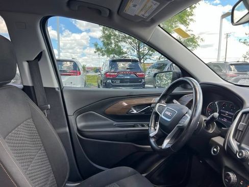 Used 2019 GMC Terrain SLE w/ Driver Convenience Package FWD image 35