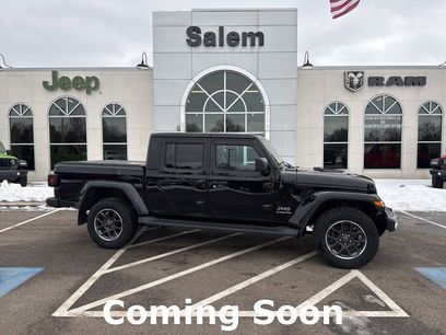 Used 2022 Jeep Gladiator Overland w/ Popular Equipment Package