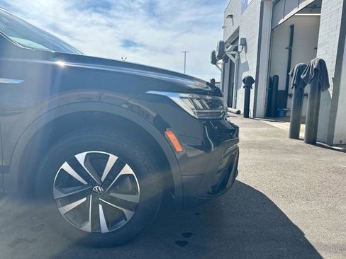 Used 2023 Volkswagen Tiguan S AWD/4WD image 12