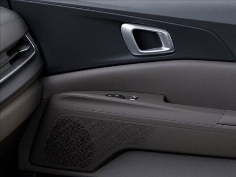 New 2026 Kia Carnival EX FWD image 25