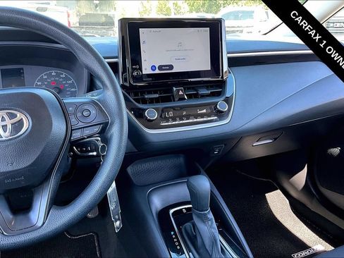 Used 2025 Toyota Corolla LE FWD image 9
