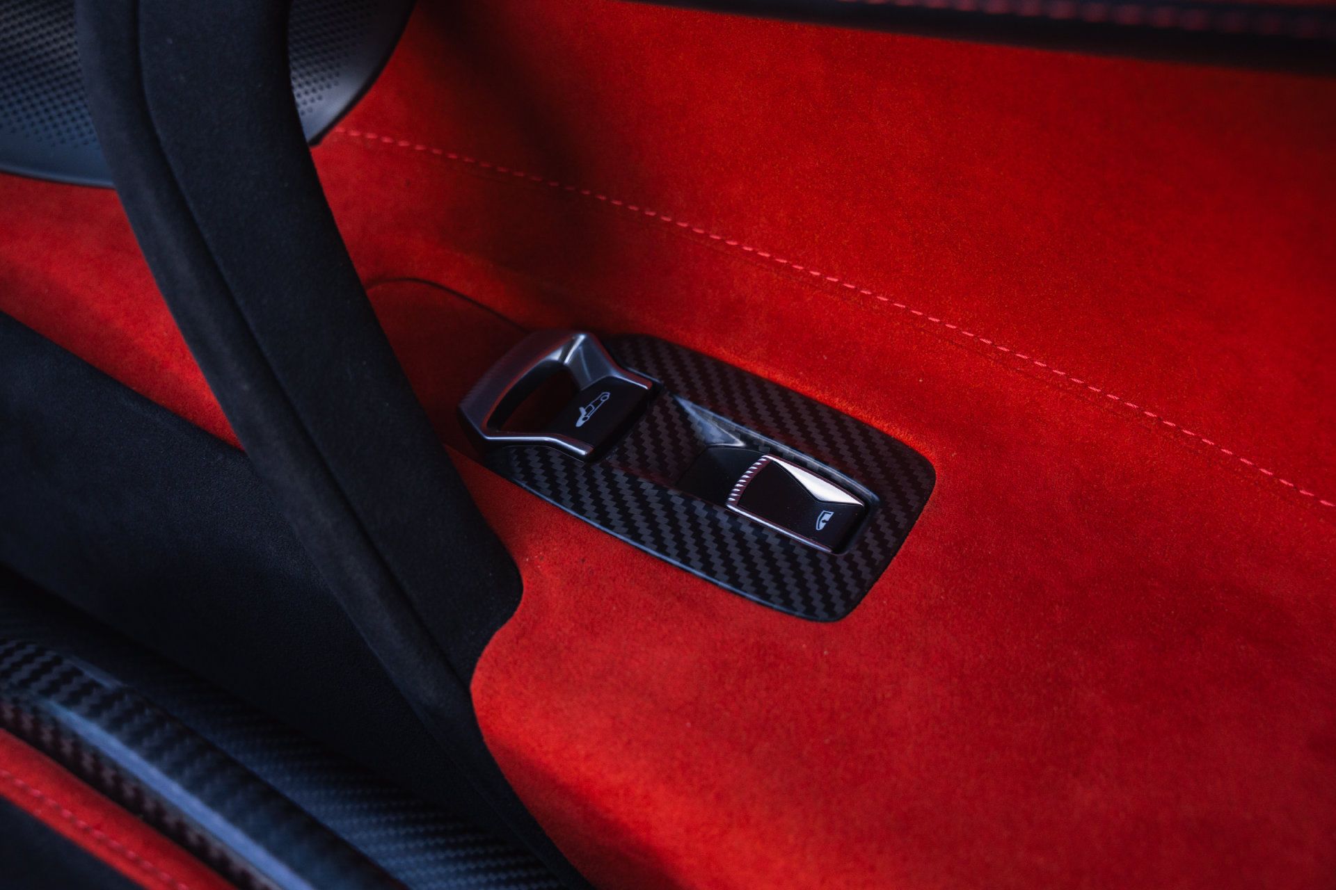 Used 2021 McLaren 765LT RWD image 82