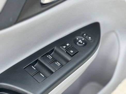 Used 2013 Honda Accord EX-L image 30
