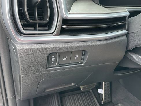 New 2026 Kia Sorento SX Prestige w/ Olive Brown Leather Package image 10