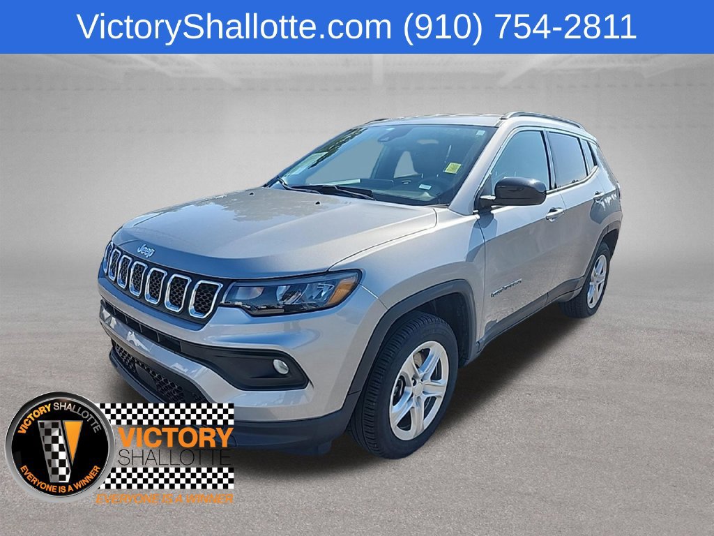 Certified 2024 Jeep Compass Latitude AWD/4WD image 18