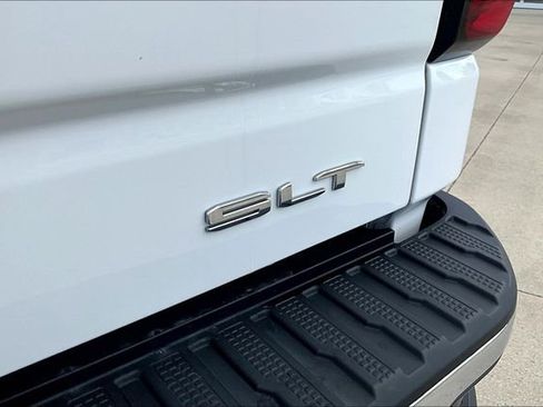 Used 2023 GMC Sierra 1500 SLT w/ SLT Premium Package AWD/4WD image 25