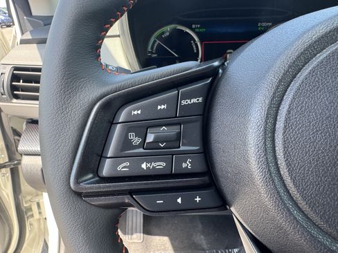 New 2026 Subaru Crosstrek 2.5i Limited AWD/4WD image 17