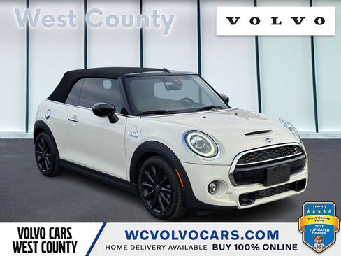 Used 2020 MINI Cooper S image 1