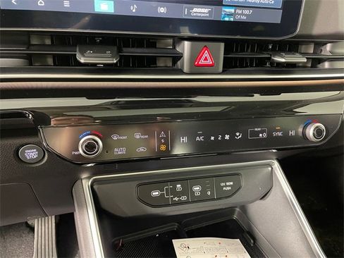 New 2025 Kia Carnival SX Prestige image 7