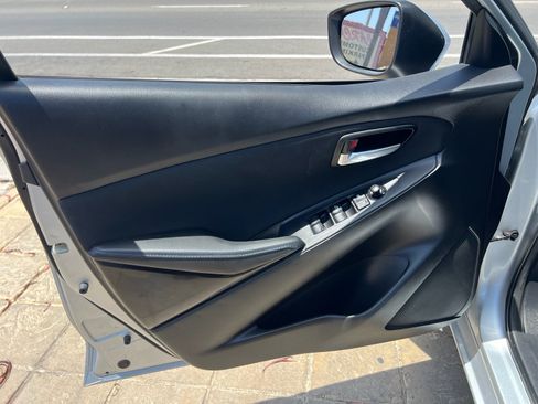 Used 2018 Toyota Yaris iA FWD image 10