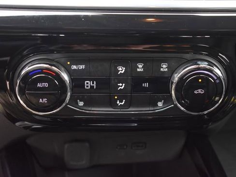 Certified 2025 Chevrolet Trax ACTIV w/ Driver Confidence Package image 28