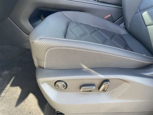 New 2026 Volkswagen Atlas Cross Sport SE image 16