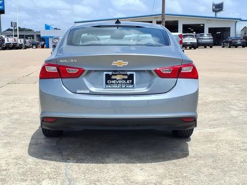 Used 2024 Chevrolet Malibu LS w/ Driver Confidence Package FWD image 5