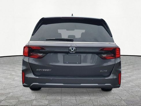 New 2026 Honda Odyssey Elite image 5