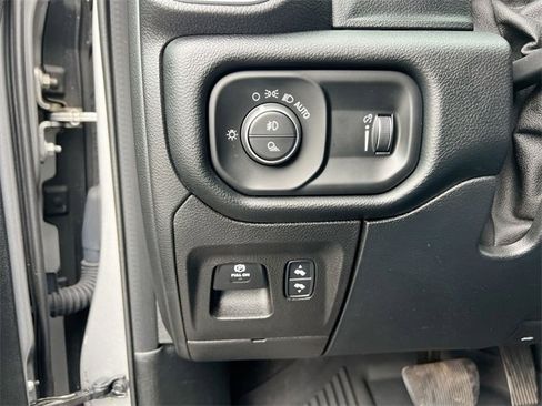 Used 2020 RAM 1500 Big Horn image 17