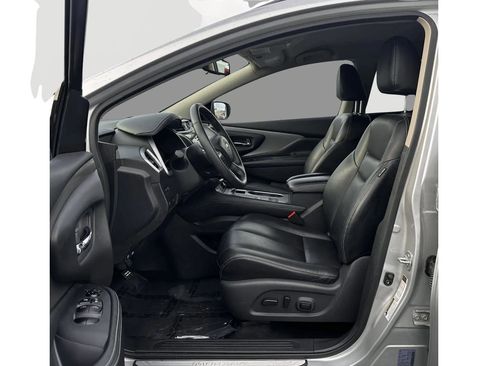 Used 2023 Nissan Murano SV image 17