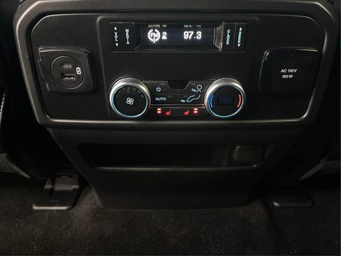 Used 2021 Ford Expedition Max Limited image 29