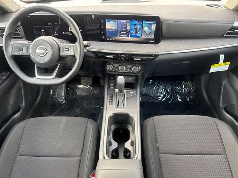 New 2026 Nissan Kicks S image 12