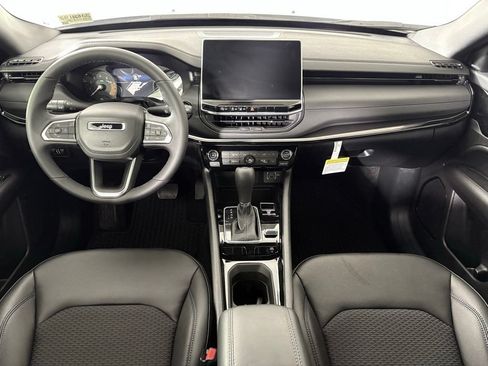 New 2026 Jeep Compass Latitude w/ Quick Order Package 29K AWD/4WD image 34