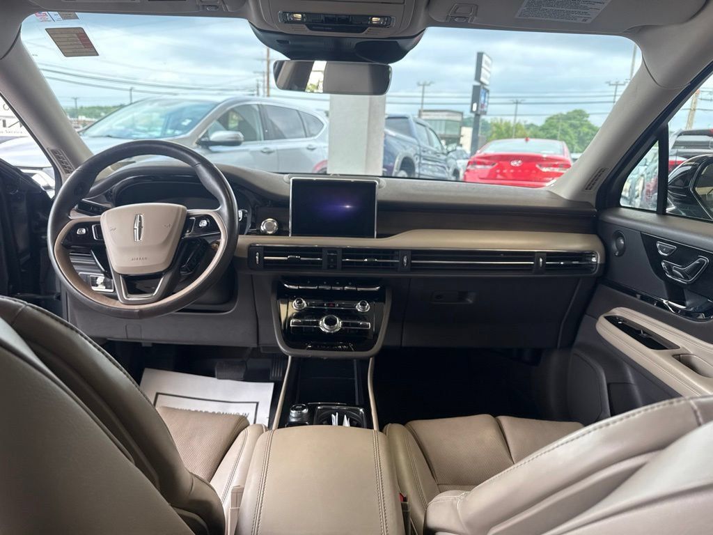 Certified 2020 Lincoln Corsair Reserve w/ Equipment Group 202A AWD/4WD image 14