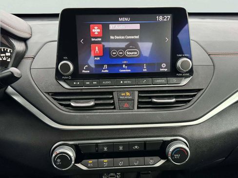 Used 2022 Nissan Altima 2.5 SR AWD/4WD image 31