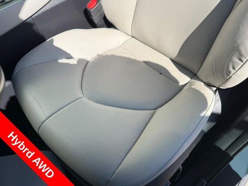 Used 2024 Toyota Grand Highlander AWD Hybrid image 18