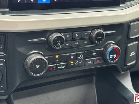 Used 2023 Ford F350 XLT w/ XLT Premium Package image 24