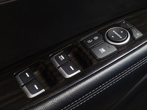 Used 2019 Kia Sorento L FWD image 27