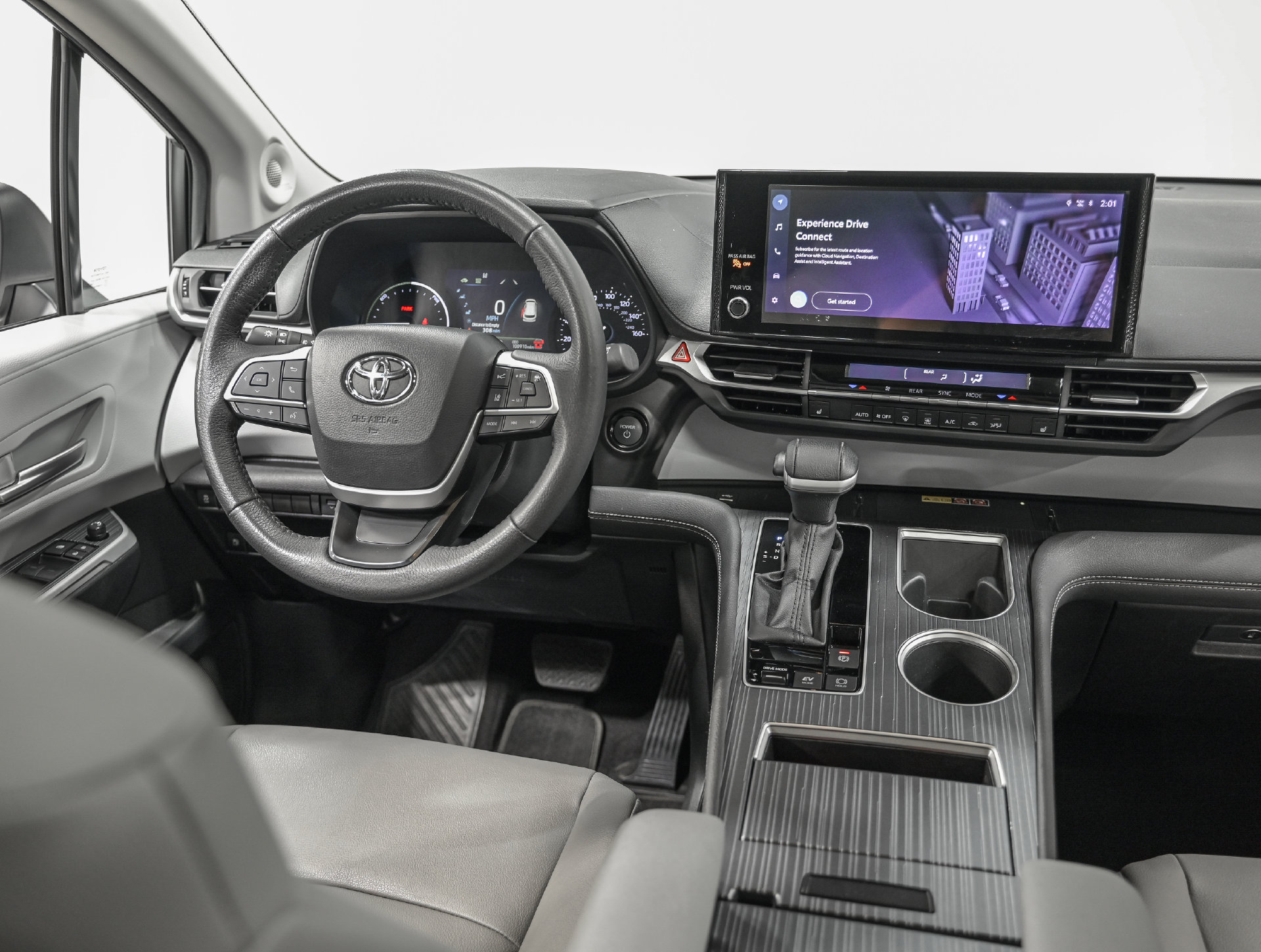 Used 2025 Toyota Sienna XLE w/ XLE Plus Package AWD/4WD image 28