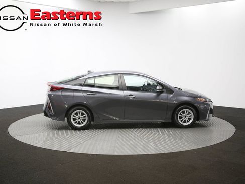 Used 2021 Toyota Prius Prime LE image 42