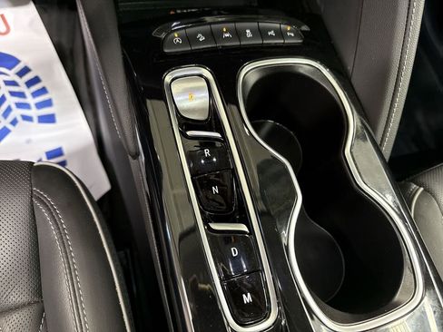 Used 2023 Buick Envision Avenir image 22