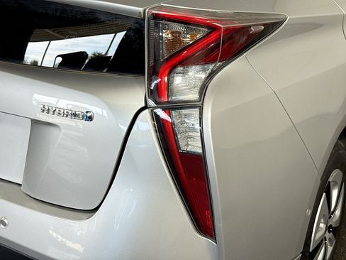 Used 2018 Toyota Prius Two w/ Prius Two Safety Plus Package image 34