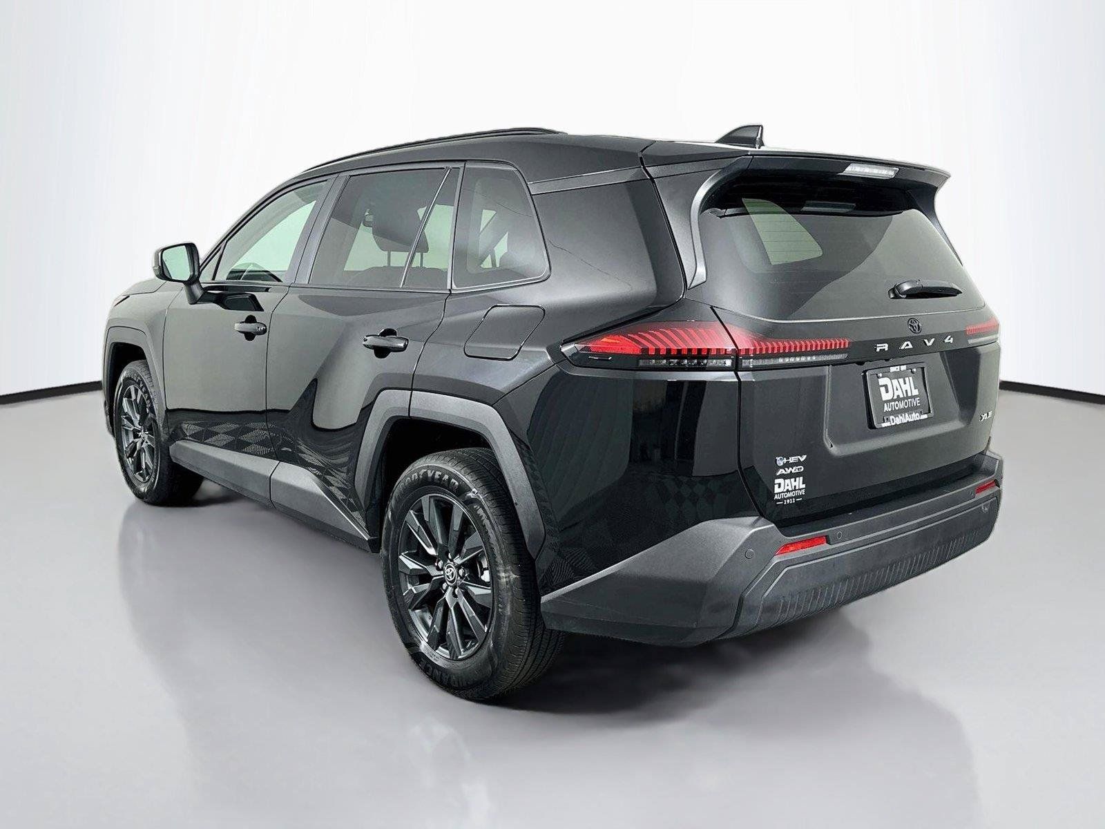 Used 2026 Toyota RAV4 XLE Premium AWD/4WD image 10