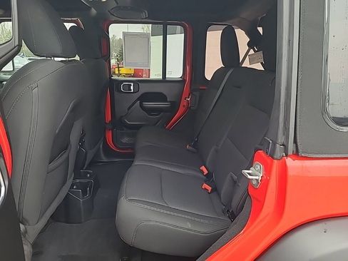 Used 2021 Jeep Wrangler Unlimited Sport AWD/4WD image 16