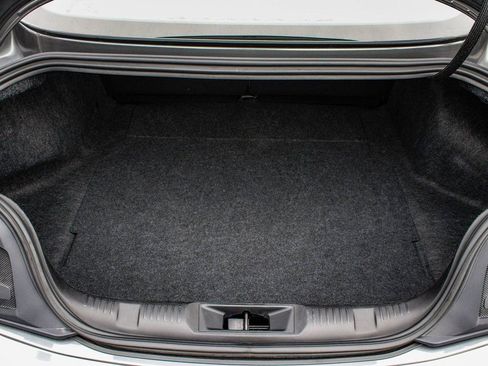 Used 2025 Ford Mustang Premium image 37