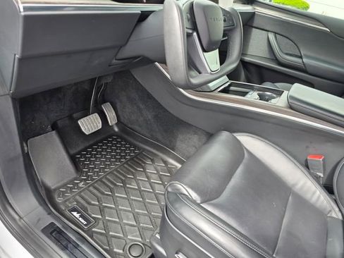 Used 2022 Tesla Model X AWD/4WD image 20