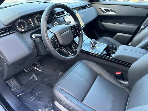 New 2026 Land Rover Range Rover Velar Dynamic SE image 23