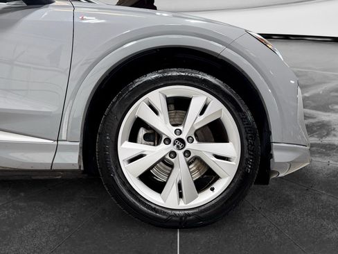 Used 2023 Audi Q4 e-tron Premium w/ 20" Wheel Package AWD/4WD image 32